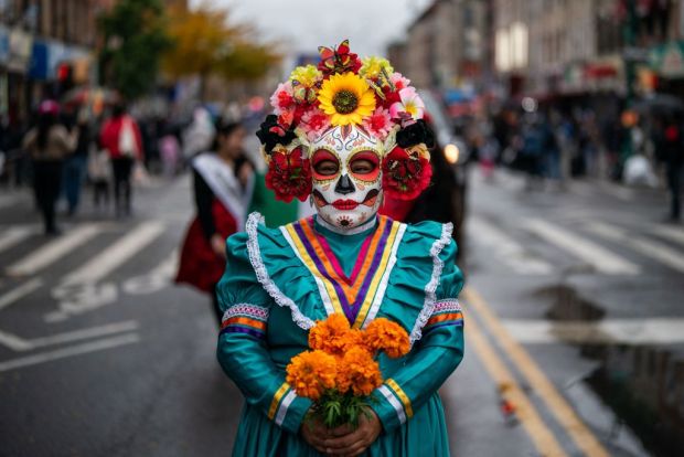 TOPSHOT-US-TRADITION-DAY OF THE DEAD